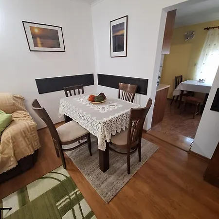 Apartment Tonita Pomorie